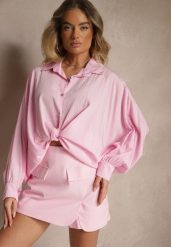 Jasnoróżowa Koszula z Wiskozą w Stylu Nietoperza Sonarielia. Czerwone koszule Renee, bez wzorów, z wiskozy, eleganckie, bez kołnierzyka, bez ramiączek. W wyprzedaży za 67.99 zł.