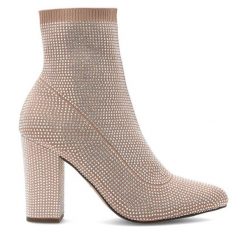 Botki Nine West. Brązowe botki Nine West, bez wzorów, bez obcasa, na słupku, bez zapięcia. Za 149.99 zł.