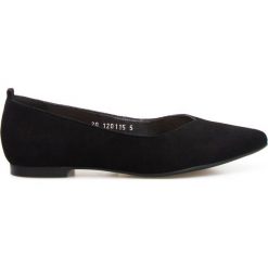 Baleriny zamszowe czarne Sempre. Czarne baleriny Inna, bez wzorów, z materiału, eleganckie, bez obcasa, bez zapięcia. W wyprzedaży za 211.99 zł.