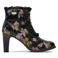 Botki Laura Vita. Czerwone botki LAURA VITA, bez wzorów, bez obcasa, na słupku, bez zapięcia. Za 279.99 zł.