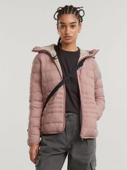 G-Star Kurtka pikowana w kolorze jasnoróżowym rozmiar: M. Różowe kurtki G-Star, m, bez wzorów, z poliamidu, retro, bez kaptura. Za 345.36 zł.