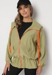 Jasnozielona Kurtka Jednorzędowa z Bawełną Kapturem i Wstążką Zakończona Ściągaczem Martinis. Zielone kurtki Born2be, l, z aplikacjami, z bawełny, eleganckie. Za 119.99 zł.