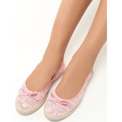 Różowe Espadryle Master Key. Baleriny marki Born2be. Za 39.99 zł.