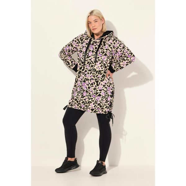 Damskie Długa bluza z kapturem wzór w panterkę tasiemka satynowa kaptur. Czarne bluzy z kapturem Ulla Popken, plus size, bez wzorów, z bawełny, z kapturem. Za 294.99 zł.