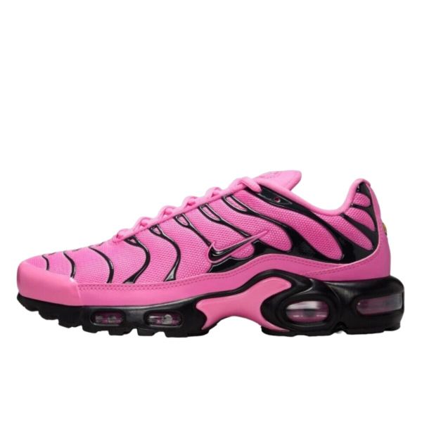 Buty do chodzenia dla dorosłych Air Max Plus Pink Black. Fioletowe buty treningowe Nike, bez wzorów, z meshu, bez zapięcia, trekkingowe. Za 1,169.50 zł.