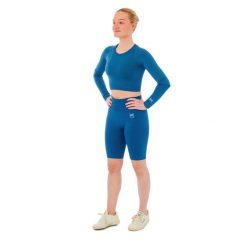 Damski zestaw sportowy Xtreme - krótkie spodenki + sportowy Croptop - niebieski. Niebieskie szorty sportowe XTREME SOCKSWEAR, bez wzorów, na fitness i siłownię. Za 177.99 zł.