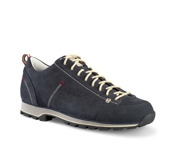 Buty do chodzenia damskie Dolomite 54 Low. Brązowe buty trekkingowe Dolomite, bez wzorów, z materiału, bez zapięcia, trekkingowe. Za 852.00 zł.