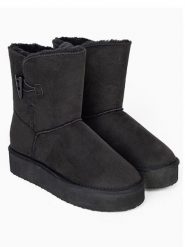 ISLAND BOOT Botki zimowe "Emmy" w kolorze czarnym rozmiar: 39. Czarne botki Island Boot, bez wzorów, bez obcasa, bez zapięcia. Za 184.89 zł.