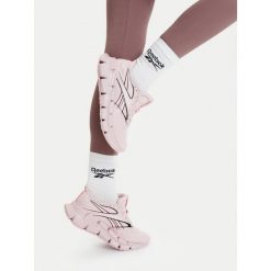 Buty do biegania Reebok. Czerwone buty do biegania Reebok, bez wzorów, bez zapięcia, do biegania. Za 489.99 zł.