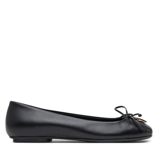 Baleriny Furla. Czarne baleriny Furla, bez wzorów, bez obcasa, bez zapięcia. Za 499.99 zł.