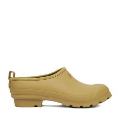 Kalosze Hunter. Brązowe kalosze Hunter, bez wzorów, bez zapięcia. Za 199.99 zł.