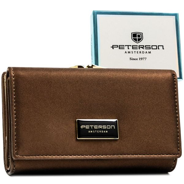 Portfel damski wykonany ze skóry naturalnej i ekologicznej w brązowym kolorze PTN PS108-HNL Peterson. Brązowe portfele Peterson, bez wzorów, ze skóry. Za 129.99 zł.