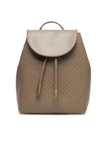 Calvin Klein Plecak Emblem Aop Flap Backpack LV04F3271G Beżowy. Brązowe plecaki Calvin Klein, bez wzorów, ze skóry, bez dodatków. Za 649.99 zł.