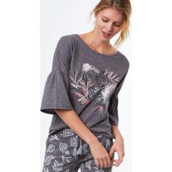 Etam - Bluzka piżamowa Rise. Piżamy marki Etam. W wyprzedaży za 49.90 zł.