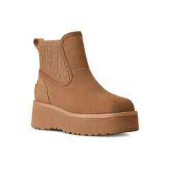 Damskie buty sportowe W CITYFUNC CHELSEA. Brązowe buty treningowe UGG, bez wzorów, z materiału, bez zapięcia, trekkingowe. Za 754.70 zł.