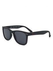 SWEET YEARS Okulary przeciwsłoneczne unisex w kolorze czarnym rozmiar: 50. Czarne okulary przeciwsłoneczne SWEET YEARS, bez wzorów, z tworzywa sztucznego, szklane. Za 109.95 zł.