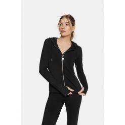 Bluza sportowa Windy Cradiobunny rozpinana. Czarne bluzy bez kaptura Cardio Bunny, bez wzorów, bez kaptura, na jogę i pilates. Za 79.99 zł.