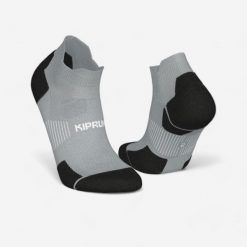 Skarpetki do biegania Kiprun Run 900 niskie cienkie. Skarpetki KIPRUN, bez wzorów, z elastanu. Za 34.99 zł.