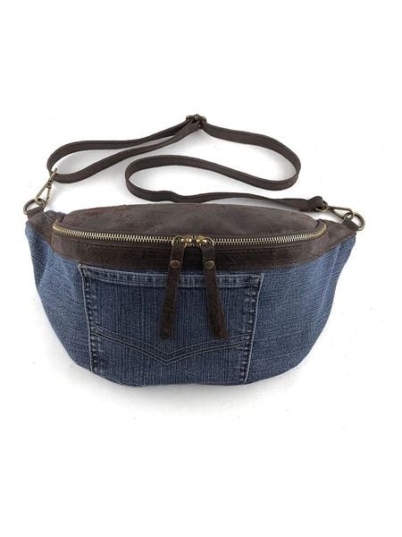 Marlon Skórzana saszetka w kolorze niebiesko-brązowym - 32 x 15 x 14 cm rozmiar: onesize. Brązowe nerki i saszetki Marlon, bez wzorów, z materiału, sportowe, bez dodatków. Za 231.68 zł.