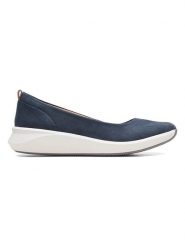 Clarks Skórzane baleriny w kolorze granatowym rozmiar: 37,5. Niebieskie baleriny Clarks, bez wzorów, bez obcasa, bez zapięcia. Za 187.06 zł.