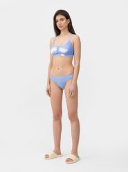 4F Dół od bikini z materiałów z recyklingu damski XS. Niebieskie bikini 4f, bez wzorów, z materiału. W wyprzedaży za 14.99 zł.