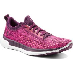 Buty UNDER ARMOUR - Ua W Lightning 2 3000103-500 Merlot/Rose Tropical/Merlot. Czerwone buty treningowe marki Nike, z materiału. W wyprzedaży za 229.00 zł.