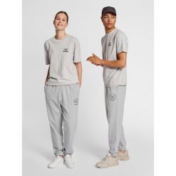 Jogging Hummel GC Loyalty. Szare szorty Hummel, bez wzorów, z materiału, sportowe. Za 229.00 zł.