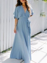 Milan Kiss Sukienka w kolorze błękitnym rozmiar: S. Niebieskie sukienki Milan Kiss, na imprezę, s, bez wzorów, bez kołnierzyka, bez ramiączek, maxi. Za 158.47 zł.