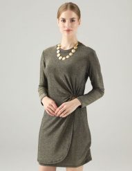 Złota sukienka mini. Żółte sukienki Unisono, s, bez wzorów, z tkaniny, bez kołnierzyka, bez ramiączek, mini, dopasowane. Za 159.00 zł.