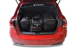 Torby Do Bagażnika Mercedes-Benz A Hatchback 2018+ 4Szt Kjust. Czarne torby podróżne KJUST, bez wzorów, z kauczuku. Za 1,147.00 zł.