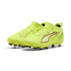 Młodzieżowe buty piłkarskie ULTRA 6 MATCH FG/AG PUMA. Czarna buty do biegania Puma, bez wzorów, bez zapięcia, do biegania. Za 299.00 zł.