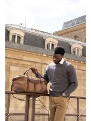 Victor & Hugo Paris Torba podróżna "Charly" w kolorze jasnobrązowym - 55 x 37 x 28 cm rozmiar: onesize. Brązowe torby podróżne Victor & Hugo Paris, bez wzorów, z materiału, przez ramię. Za 391.99 zł.