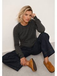 Just Cashmere Kaszmirowy sweter "Helen" w kolorze antracytowym rozmiar: L. Czarne swetry Just Cashmere, l, bez wzorów, z kaszmiru, bez ramiączek. Za 425.06 zł.