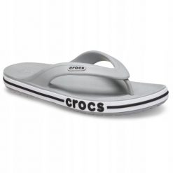 Japonki Dla Dorosłych Crocs Bayaband Flip. Szare japonki Crocs, bez wzorów, z materiału. Za 129.99 zł.
