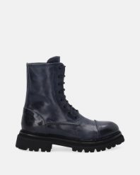 GRANATOWE WORKERY ZE SKÓRY NATURALNEJ 35773-1B DIV BLU. Botki Venezia, bez wzorów, ze skóry, bez obcasa, bez zapięcia. Za 679.00 zł.