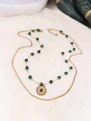 Charlize Pozłacany naszyjnik z malachitami - dł. 50 cm rozmiar: onesize. Zielone naszyjniki Charlize, z materiału, z malachitem, pozłacane. Za 100.28 zł.