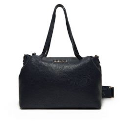 Torebka Valentino. Niebieskie torebki klasyczne Valentino, bez wzorów, klasyczne, bez dodatków. Za 399.99 zł.