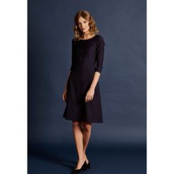 Sukienka Asteria granatowa – wełna Loro Piana 32 niebieski. Sukienki marki Marie Zélie. Za 797.00 zł.