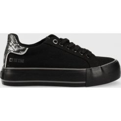 Big Star tenisówki damskie kolor czarny. Czarne trampki BIG STAR, bez wzorów, z gumy, retro, bez zapięcia. W wyprzedaży za 99.99 zł.