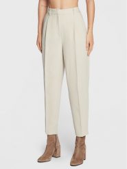 Bruuns Bazaar Spodnie materiałowe Cindysus Dagny BBW2393 Écru Loose Fit. Spodnie materiałowe Bruuns Bazaar, bez wzorów, z materiału. Za 239.99 zł.