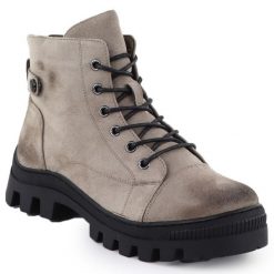 Botki damskie khaki Potocki Z25-JE19317. Brązowe botki POTOCKI, bez wzorów, ze skóry ekologicznej, eleganckie, bez obcasa, bez zapięcia. Za 179.99 zł.