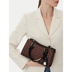 Torebka Nine West. Brązowe torebki klasyczne Nine West, bez wzorów, klasyczne, bez dodatków. Za 299.99 zł.