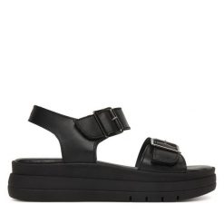 Sandały Tamaris. Czarne sandały Tamaris, bez wzorów, bez obcasa, na płaskiej podeszwie, bez zapięcia. Za 369.99 zł.