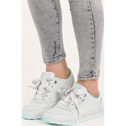 Szare Buty Sportowe Time Off. Buty sportowe lifestyle marki NEWFEEL. Za 99.99 zł.