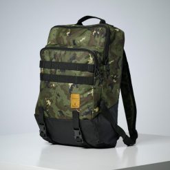 Plecak Tactical 20 l camo ISV. Brązowe plecaki SOLOGNAC, bez wzorów, z materiału, bez dodatków. Za 59.99 zł.