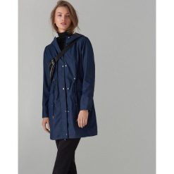 Lekka parka z kapturem - Niebieski. Płaszcze marki Mohito. Za 219.99 zł.