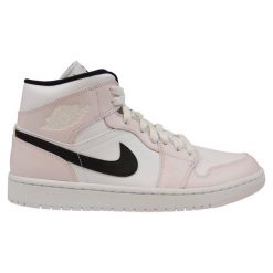 Buty sportowe damskie Air Jordan 1 Mid Barely Rose. Białe buty treningowe Jordan, bez wzorów, bez zapięcia. Za 1,600.00 zł.
