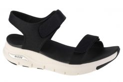 Buty Kobieta Skechers Arch Fit Touristy czarny. Czarne trekkingi Skechers, bez wzorów, z materiału, bez zapięcia, trekkingowe. Za 249.99 zł.