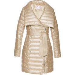 Krótki płaszcz pikowany z połyskującego materiału. Niebieskie płaszcze bonprix, bez wzorów, eleganckie, bez kaptura. Za 269.99 zł.