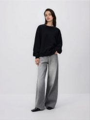 Gładka bluza z bawełną - czarny. Czarne bluzy Reserved, l, bez wzorów, z bawełny, bez ramiączek, bez kaptura. Za 89.99 zł.